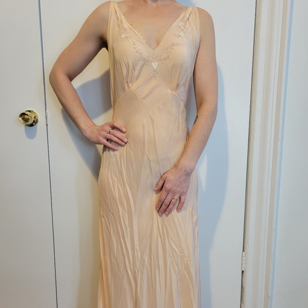 VINTAGE Pure Silk 1930s Nightgown / Dress